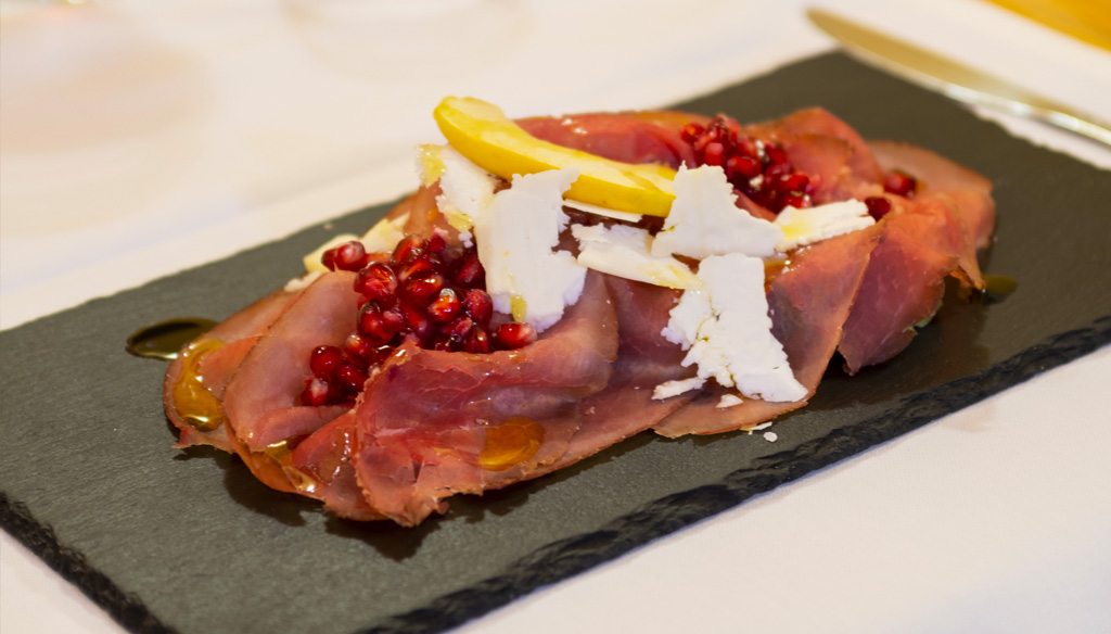 Specialità, carpaccio di Fassona